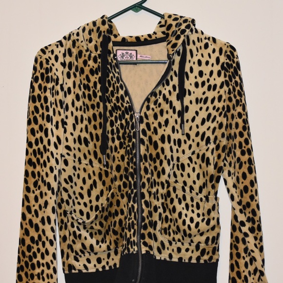 Juicy Couture Other - Large Juicy Couture Cheetah Print Sweater